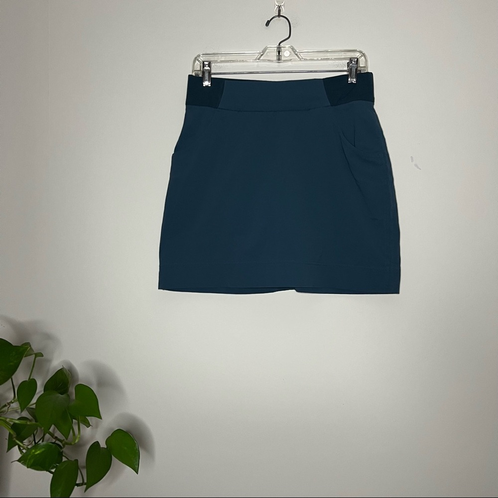 Columbia Outdoor Activewear Blue Skort Size Medium
